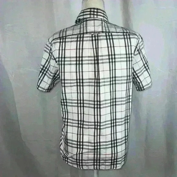 🔥 Burberry Polo 🔥 - Picture 4 of 8
